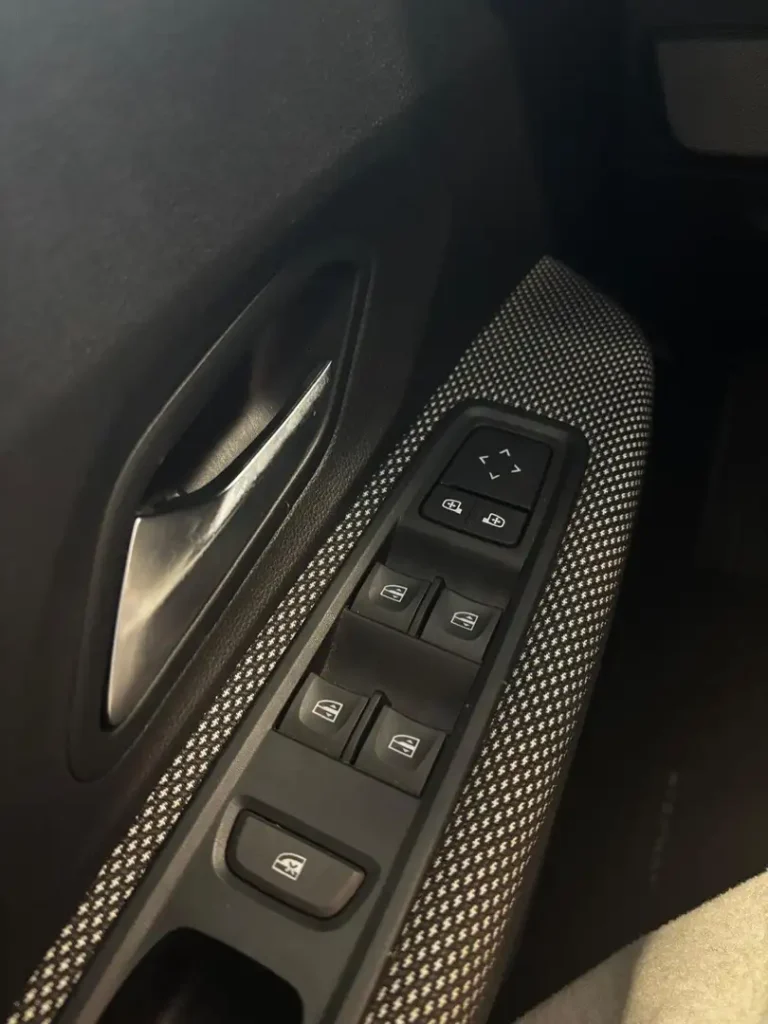 6f897e7c-1c02-4132-8938-cd88ff55485d_bb1554e4-3be0-4395-870a-fd6896228ac9